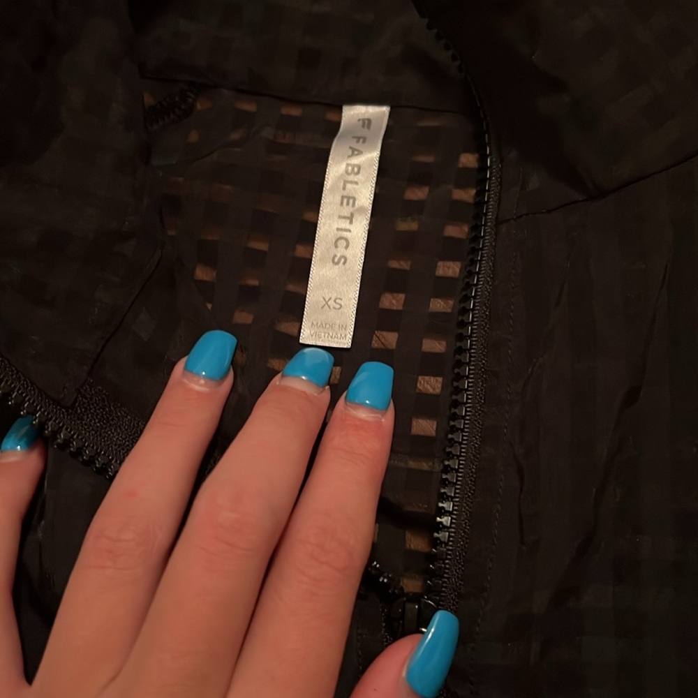 Fabletics bomber jacket - Picture 2 of 2